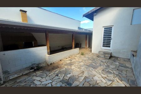 9_photo/94c8c8c469.4e1a6e6486a440d9-ATLAS-9f3f64a4-e5b2-4a1b-a5ac-ea966a722860.jpg de casa à venda com 3 quartos, 110m² em São Bernardo, Campinas