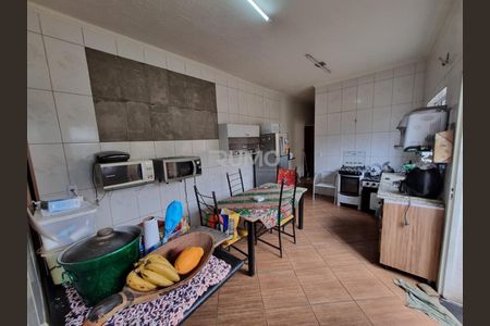 10_photo/94c8c8cadb.5cacb5cd1a05b02e-ATLAS-865da92d-5852-4de6-976c-f4bd30e158e4.jpg de casa à venda com 4 quartos, 200m² em Centro, Campinas