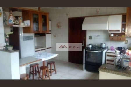 9_photo/94c8c8d139.55ba394f1d7795fc-ATLAS-489197e4-996f-435c-8e24-b64bfd527cd4.jpg de casa à venda com 3 quartos, 318m² em Jardim do Trevo, Campinas