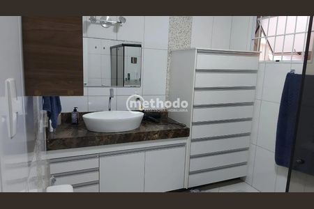 8_photo/94c8c8d4bd.aafc750051720c32-ATLAS-67549f52-6728-4c20-b1de-5f14a49f0e4c.jpg de casa à venda com 3 quartos, 221m² em Jardim Leonor, Campinas