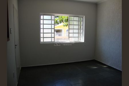 7_photo/94c8c8dc09.49c40a4e0c1b1036-ATLAS-32654611-c721-4712-a58c-a4376ee4875d.jpg de casa para alugar com 4 quartos, 219m² em Jardim do Trevo, Campinas