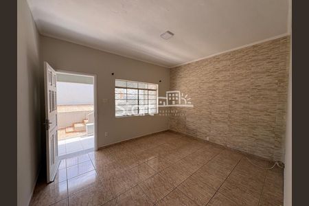 5_photo/94c8c8dedb.8f3f2a47dd94676f-ATLAS-2f1dd273-102a-46d8-9648-f63f0ea4ef57.jpg de casa para alugar com 3 quartos, 100m² em Jardim do Trevo, Campinas