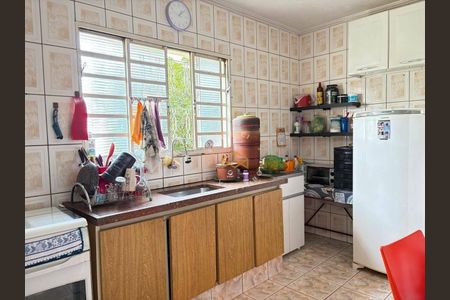 8_photo/94c8c8e527.28fcde35b4691d69-ATLAS-f95570bd-3d42-445e-8dae-b2fb2f4984bb.jpg de casa à venda com 3 quartos, 350m² em Jardim do Lago, Campinas