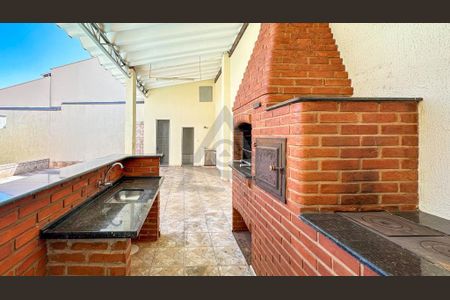 50_photo/94c8c90425.040929e4059d90de-ATLAS-2e477bcb-b7c9-4571-8ef7-17b551d8705f.jpg de casa à venda com 3 quartos, 266m² em Vila Mimosa, Campinas