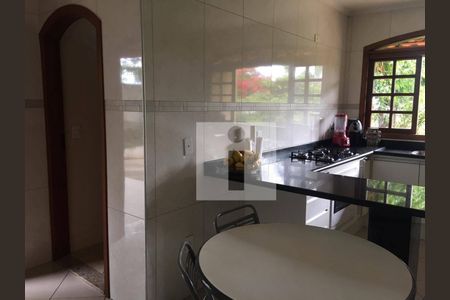 11_photo/94c8c91531.4cea1a0b3f6bbd2f-ATLAS-7d5fcb35-3a26-4e48-baa8-debc13ddc726.jpg de casa à venda com 3 quartos, 380m² em Jardim do Lago Continuacao, Campinas