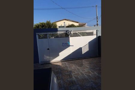 3_photo/94c8c916d3.f57be48fad3c3dec-ATLAS-ee439c87-f20d-41d5-a997-11cfa5e19daa.jpg de casa à venda com 3 quartos, 200m² em Jardim do Lago Continuacao, Campinas