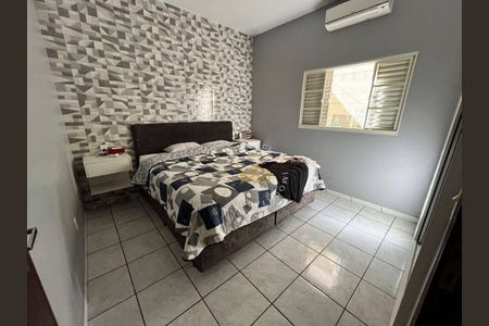 9_photo/94c8c91ab7.5cd1a4354280024f-ATLAS-554b69ad-4d73-41f0-a0b9-e70ce7b14211.jpg de casa à venda com 5 quartos, 220m² em Jardim das Bandeiras, Campinas