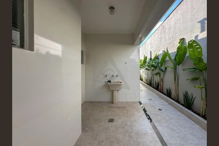 61_photo/94c8c93383.3ee15f017ff1b7a8-ATLAS-56954139-2edf-4e9f-8656-e73f45cb4412.jpg de casa para alugar com 3 quartos, 187m² em Jardim Nova Europa, Campinas