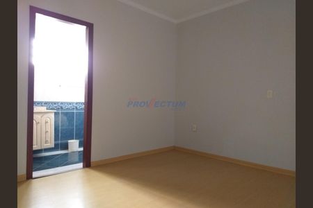 2_photo/94c8c93f7f.dc8bbd111761e841-ATLAS-1d490753-534c-4e71-860f-76a4cfd5db4b.jpg de casa à venda com 3 quartos, 227m² em Jardim Stella, Campinas