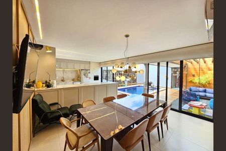 9_photo/94c8c94fbf.4b1992a7ab35c141-ATLAS-89c1c594-96c3-4867-93ee-8bbd4e7f6f8e.jpg de casa à venda com 4 quartos, 210m² em Swiss Park, Campinas