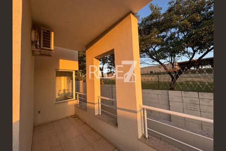 4_photo/94c8c95adb.588d4a7fb74764b6-ATLAS-1c5fc7fb-dea2-4153-9c9c-3a3e479ec1b8.jpg de casa à venda com 4 quartos, 280m² em Swiss Park, Campinas