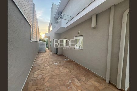 6_photo/94c8c95adb.588d4a7fb74764b6-ATLAS-3775dd40-e91b-42d0-94f8-56b25d728366.jpg de casa à venda com 4 quartos, 280m² em Swiss Park, Campinas