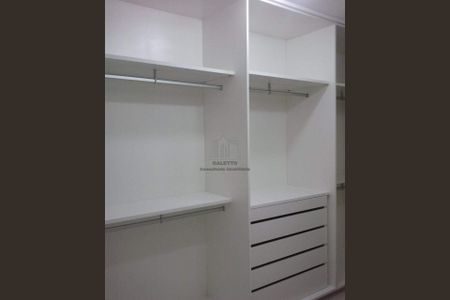 11_photo/94c8c95efb.588d4a7fb74764b6-ATLAS-7b444d76-af6e-4d50-929a-a4a32fbe2459.jpg de casa à venda com 5 quartos, 554m² em Swiss Park, Campinas