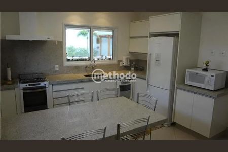 5_photo/94c8c95fbd.ceff8192393c33de-ATLAS-9eaefd22-944e-48b4-a464-c11a031e12fa.jpg de casa à venda com 3 quartos, 270m² em Swiss Park, Campinas