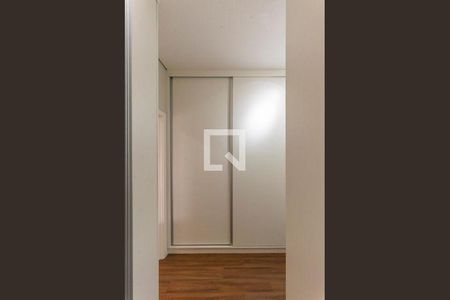 49_photo/94c8c961f1.61df383ebc62b81a-ATLAS-305bb6f8-554a-4f7f-b44d-db7089985a3d.jpg de casa à venda com 3 quartos, 194m² em Swiss Park, Campinas