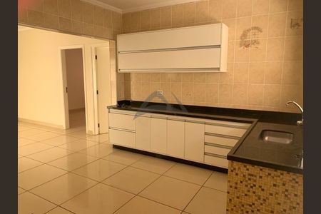 11_photo/94c8c96b21.ef9097c2fd5b064b-ATLAS-a4ddf768-7226-4b40-ac3b-1e8bdf4392ec.jpg de casa à venda com 3 quartos, 180m² em Parque Residencial Carvalho de Moura, Campinas