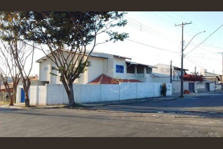 5_photo/94c8c9a4bd.d3e2f8dc72b88337-ATLAS-fb7032a8-64ee-427b-95b6-c6e539edfddf.jpg de casa para alugar com 6 quartos, 321m² em Jardim Amoreiras, Campinas