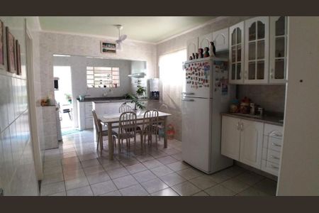 7_photo/94c8c9a4c3.f34ea19b5153c875-ATLAS-b9d1526d-ddf4-4ada-a511-d3f0fc6cdcb8.jpg de casa à venda com 3 quartos, 130m² em Jardim Amoreiras, Campinas