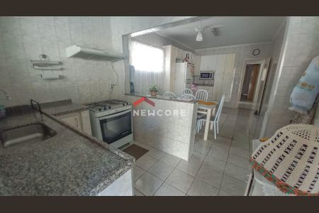 6_photo/94c8c9a4d5.faecce82d0fac38b-ATLAS-37ed83b9-cf17-4105-94b6-a85b5e8897d9.jpg de casa à venda com 3 quartos, 230m² em Jardim Amoreiras, Campinas