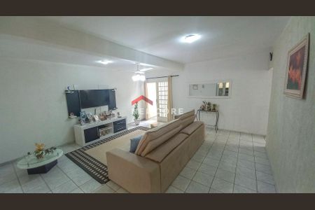 12_photo/94c8c9a4d5.faecce82d0fac38b-ATLAS-56425639-93d3-410e-9cff-07a7f5a329ca.jpg de casa à venda com 3 quartos, 230m² em Jardim Amoreiras, Campinas