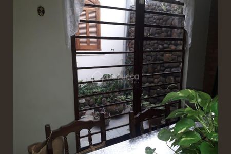 4_photo/94c8c9a85b.70acfe4ec4db5181-ATLAS-6b1b4d4e-2dd6-4139-ae71-5481eb06d1dc.jpg de casa à venda com 3 quartos, 260m² em Jardim Indianópolis, Campinas