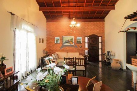3_photo/94c8c9a85b.8b238b2f56f58e8d-ATLAS-46686ada-5951-4bd5-bad3-32ef0a80ff4a.jpg de casa à venda com 3 quartos, 259m² em Jardim Indianópolis, Campinas