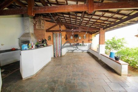 16_photo/94c8c9a85b.8b238b2f56f58e8d-ATLAS-fba47085-1e3e-4a38-8f4b-187cac28f93b.jpg de casa à venda com 3 quartos, 259m² em Jardim Indianópolis, Campinas
