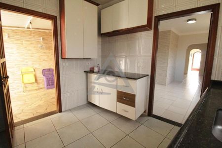 10_photo/94c8c9ada7.f5994e8b2021a887-ATLAS-8c337190-08b9-4e96-adef-87007fb0afbc.jpg de casa à venda com 6 quartos, 177m² em Jardim Novo Campos Eliseos, Campinas