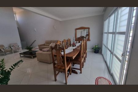 8_photo/94c8c9b3bf.ab9d896be0e39e09-ATLAS-a5f7e13c-9fb6-4697-a804-e9c712b03de2.jpg de casa à venda com 3 quartos, 324m² em Jardim Yeda, Campinas