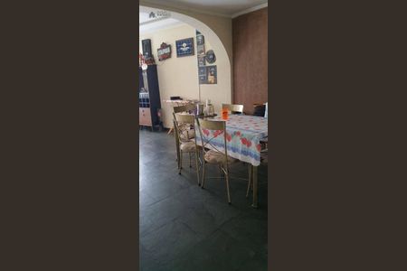 6_photo/94c8c9b6a5.ae3d86bef28e162d-ATLAS-b0304242-c682-45c8-b902-59601d128290.jpg de casa à venda com 6 quartos, 166m² em Jardim Yeda, Campinas