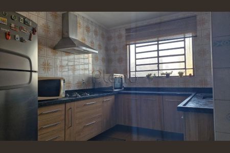 7_photo/94c8c9ba83.54b8780a509023fd-ATLAS-668234bb-470b-4013-a4c6-7c34d4fa24e2.jpg de casa à venda com 5 quartos, 255m² em Jardim Capivari, Campinas