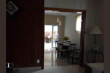 11_photo/94c8c9be13.131c711fc740dfc3-ATLAS-cbac1bc1-813c-43a7-ba4e-9d33bd9e1f57.jpg de casa à venda com 3 quartos, 165m² em Jardim Petropolis, Campinas