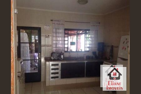 2_photo/94c8c9c65b.93b8fa184532727f-ATLAS-1cc92161-c65f-4f4d-ae1d-e39eaa8a378d.jpg de casa à venda com 2 quartos, 120m² em Jardim Morumbi, Campinas