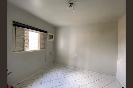 13_photo/94c8c9c697.382dcf586b31eb4d-ATLAS-825dcf87-eae3-48d1-b434-f9aefb47c3af.jpg de casa à venda com 4 quartos, 180m² em Jardim Morumbi, Campinas