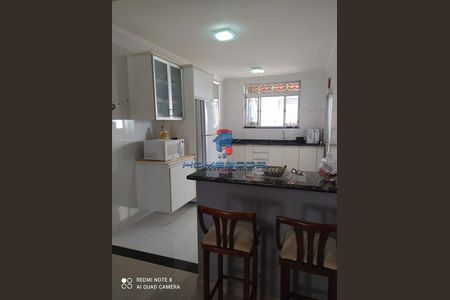 11_photo/94c8c9c6cf.732b7fd8aaa5f07d-ATLAS-376a9bb0-717e-4709-877b-fb0a3e385cee.jpg de casa à venda com 3 quartos, 230m² em Jardim Morumbi, Campinas