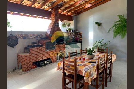 2_photo/94c8c9dc15.48b2bfc0004599e9-ATLAS-13ae8a2a-169c-42d5-a6ed-8e900a856b1d.jpg de casa à venda com 3 quartos, 200m² em Chácara São José, Campinas