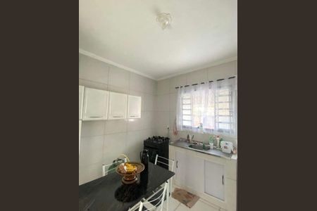 13_photo/94c8c9e01f.0b3ee9fcdb250610-ATLAS-3942eefc-de43-4d54-8025-7729dcab2f07.jpg de casa à venda com 3 quartos, 100m² em Jardim Ouro Verde, Campinas