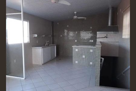 4_photo/94c8c9e585.4cea1a0b3f6bbd2f-ATLAS-870fe767-9efa-46b0-b413-20720cd0bd15.jpg de casa à venda com 3 quartos, 202m² em Dic VI (Conjunto Habitacional Santo Dias Silva), Campinas