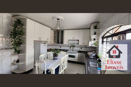 5_photo/94c8c9e70f.4f9b5e5a209ca818-ATLAS-165f7ade-be0a-44cf-a341-6fcc5da48592.jpg de casa à venda com 3 quartos, 304m² em Vila Aeroporto, Campinas