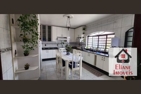 7_photo/94c8c9e70f.4f9b5e5a209ca818-ATLAS-2a3a3e8c-5401-4488-9919-d250b070ba7e.jpg de casa à venda com 3 quartos, 304m² em Vila Aeroporto, Campinas