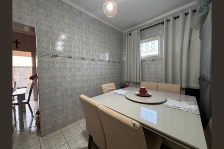 4_photo/94c8c9e8ef.30c6adbe6ce25df6-ATLAS-57719911-d946-4eb9-8627-e264d9c2831d.jpg de casa à venda com 3 quartos, 180m² em Vila Aeroporto, Campinas