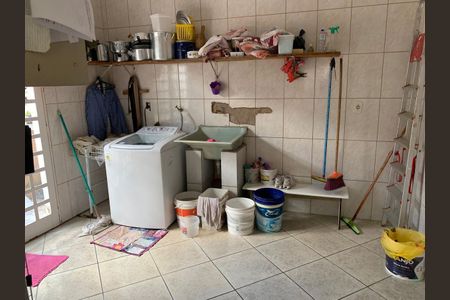 5_photo/94c8c9e9a1.ecece04301c99df9-ATLAS-3eca430b-8a18-4a7d-a19d-185566c73e58.jpg de casa à venda com 3 quartos, 300m² em Vila Aeroporto, Campinas