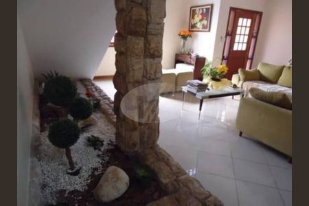 7_photo/94c8c9e9d9.86fa7c56df5ec564-ATLAS-5525ed65-5636-4627-a92b-cf67d90e1e00.jpg de casa à venda com 3 quartos, 315m² em Vila Aeroporto, Campinas