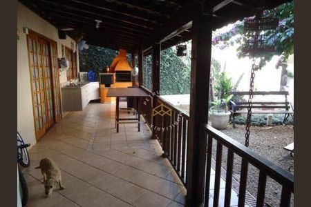 11_photo/94c8c9e9d9.86fa7c56df5ec564-ATLAS-8a891058-3de4-4c86-ba60-16b521140532.jpg de casa à venda com 3 quartos, 315m² em Vila Aeroporto, Campinas