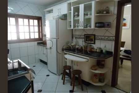 5_photo/94c8c9ea17.fe96b63aec789ef1-ATLAS-28178203-b716-400a-856c-62d3e3d0c397.jpg de casa à venda com 4 quartos, 315m² em Vila Aeroporto, Campinas