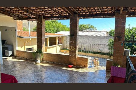 9_photo/94c8c9ebb3.01e58fe0f594459a-ATLAS-27761038-ab30-4f83-a5d6-ca4ee6df1ca0.jpg de casa à venda com 4 quartos, 230m² em Vila Aeroporto, Campinas