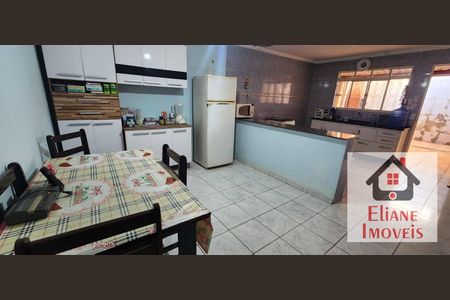 5_photo/94c8c9ee3f.d064f87ba2f4a60c-ATLAS-f7875e44-ad48-4442-97ee-598a96eba897.jpg de casa à venda com 3 quartos, 180m² em Dic III (Conjunto Habitacional Ruy Novaes), Campinas