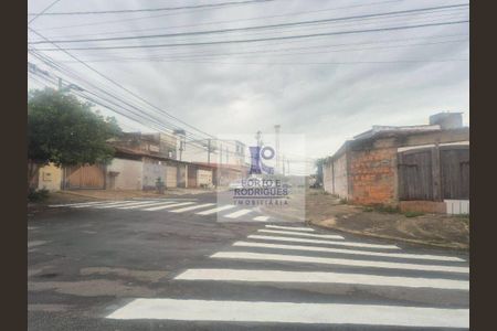 4_photo/94c8c9f41d.a092227452ef5b5b-ATLAS-45fa5c86-60c3-4e0c-b6f3-2eb2af7fcf94.jpg de casa à venda com 2 quartos, 50m² em Dic V (Conjunto Habitacional Chico Mendes), Campinas