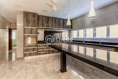 11_photo/94c8ca1c7b.6b2453e70642c87c-ATLAS-fdc794f2-e572-4719-87e4-5fbac0ca9688.jpg de casa à venda com 5 quartos, 380m² em Campinas, Campinas