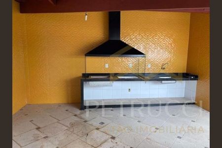 5_photo/94c8ca2bf7.d29bf13a41b6c363-ATLAS-79bc16e1-8b9c-4302-814c-eb0426883110.jpg de casa à venda com 3 quartos, 209m² em Jardim San Diego, Campinas